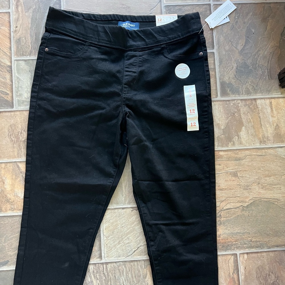 Old Navy Brand new rockstar jeggings